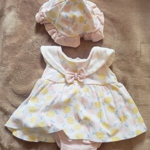 Any item from my closet with a🌹is 5 for $20! Cute matching dress and hat